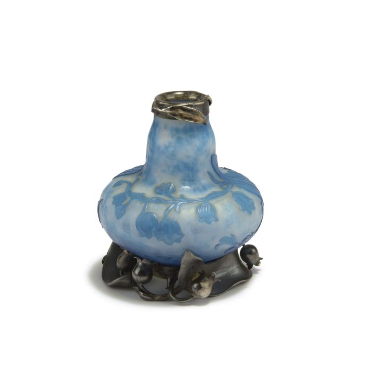 Hauptbild zu Objekt, Martel&eacute;-Vase 'Muguet' mit einer Silbermontierung von G.A. Scheid, Wien, 1899, Daum Fr&egrave;res, Nancy, 132B 195