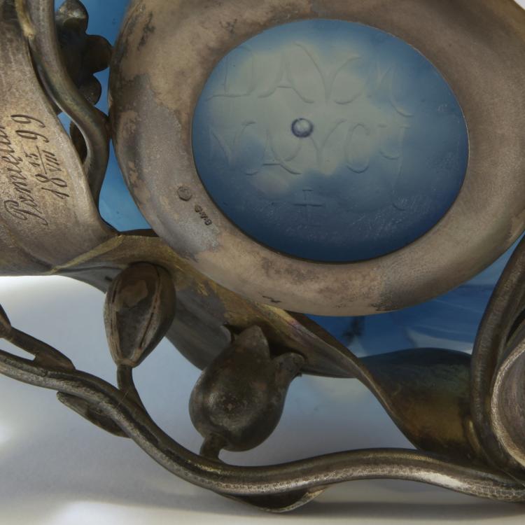 Bild 2 zu Objekt, Martel&eacute;-Vase 'Muguet' mit einer Silbermontierung von G.A. Scheid, Wien, 1899, Daum Fr&egrave;res, Nancy, 132B 195