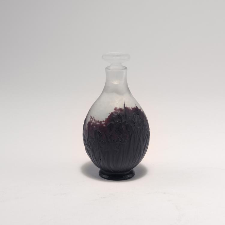 Bild 1 zu Objekt, 'Iris' flacon, c1900, Daum Fr&egrave;res, Nancy, 132B 204