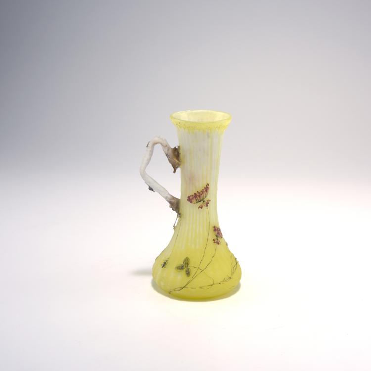Bild 2 zu Objekt, 'Tr&egrave;fles, escargots, insectes' vase with handle, c1897, Daum Fr&egrave;res, Nancy, 132B 193