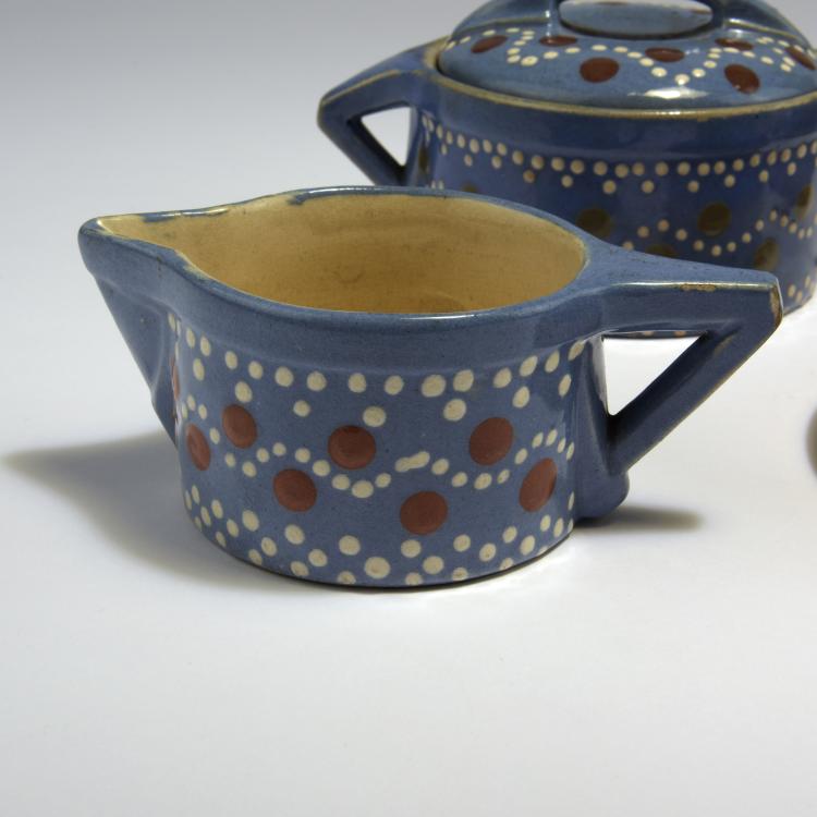 Bild 3 zu Objekt, Drei Tassen, Sahnekanne, Zuckerdose, um 1904, Henry van de Velde, Gebauer, Carl, B&uuml;rgel, 132B 800