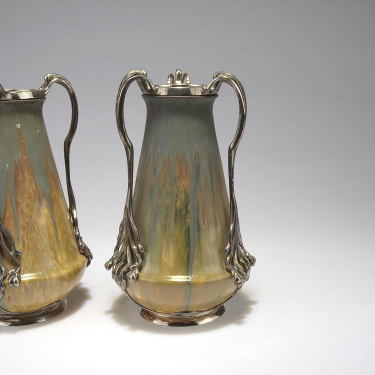 Bild 1 zu Objekt, Two vases with handles, c1904, Orivit-Metallwarenfabrik, K&ouml;ln, 132B 891