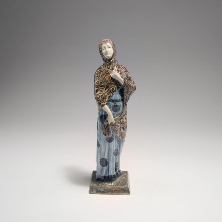 Hauptbild zu Objekt, 'Sarah Bernhardt', c1900, Jo&eacute; Descomps, Descomps, Jo&eacute;; Cormier, Roger, 132B 695