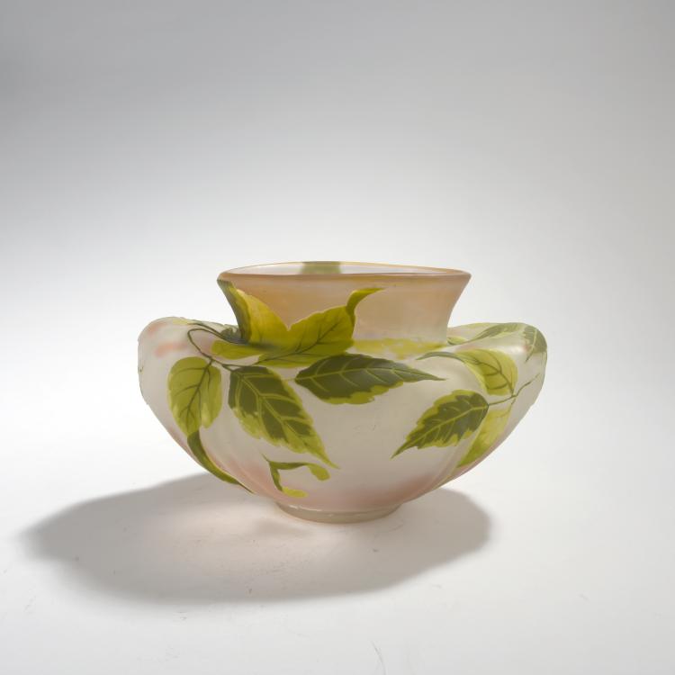 Bild 1 zu Objekt, 'Erable &agrave; feuilles de fr&egrave;ne' vase, 1902-03, Gall&eacute;, Emile, Nancy, 132B 343