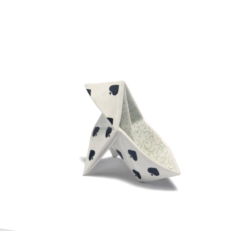 Hauptbild zu Objekt, Spielkartenhalter 'Cocotte en papier', um 1884, Gall&eacute;, Emile, Nancy, 132B 797