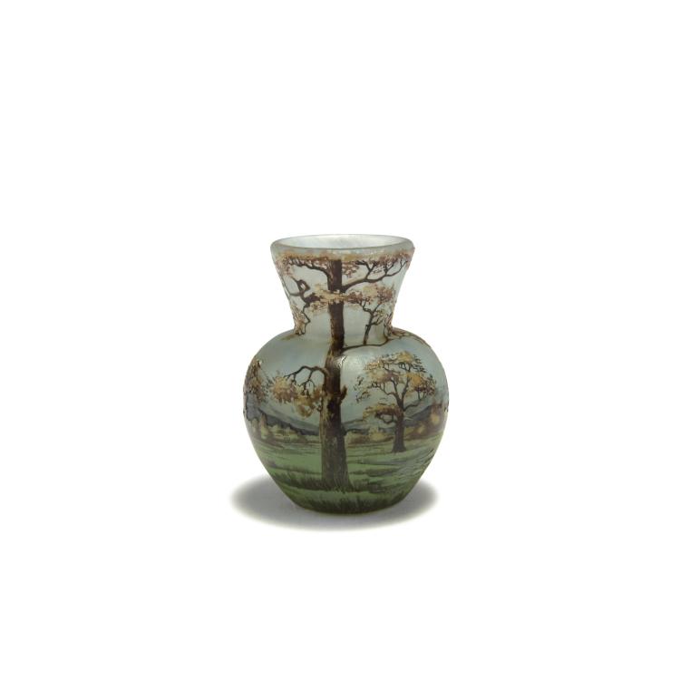 Hauptbild zu Objekt, Vase 'Arbres en &eacute;t&eacute;', 1903-05, Daum Fr&egrave;res, Nancy, 132B 213