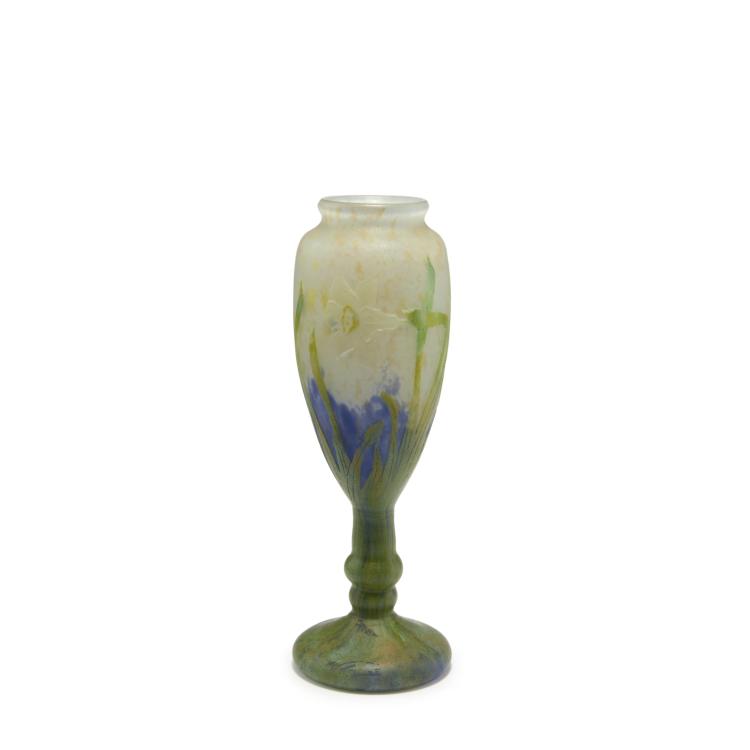 Hauptbild zu Objekt, 'Narcisses' goblet, 1910, Daum Fr&egrave;res, Nancy, 132B 240