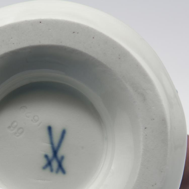 Bild 2 zu Objekt, Senft&ouml;pfchen, 1903/04, Richard Riemerschmid, Meissen, StPM, 132B 766