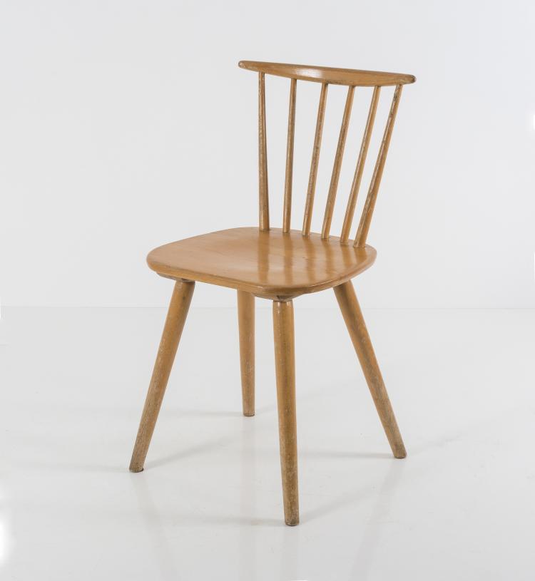 Bild 1 zu Objekt, Four 'Bombenstabil' child's chairs, c1930, Stoelcker KG, Ettenheim, 133A 19