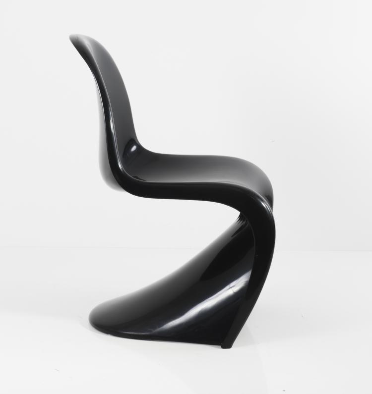Bild 1 zu Objekt, 'Panton' chair, 1962/67, Verner Panton, Miller, Herman, Zeeland; Fehlbaum Production, Weil am Rhein, 133B 472