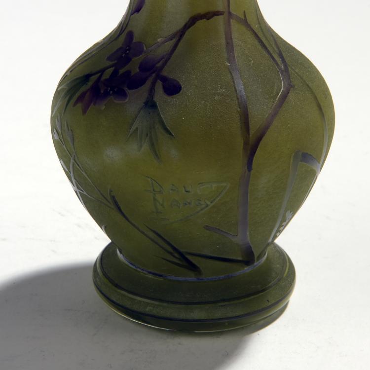 Bild 2 zu Objekt, 'Bois gentil' vase, 1906, Daum Fr&egrave;res, Nancy, 132B 230
