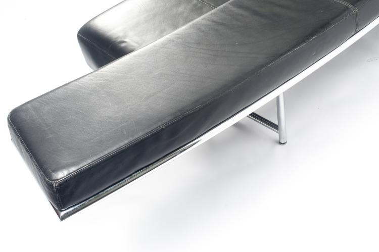 Bild 2 zu Objekt, 'Monte Carlo' couch, 1926-29, Eileen Gray, Classicon, M&uuml;nchen oder Vereinigte Werkst&auml;tten, M&uuml;nchen, 133B 195