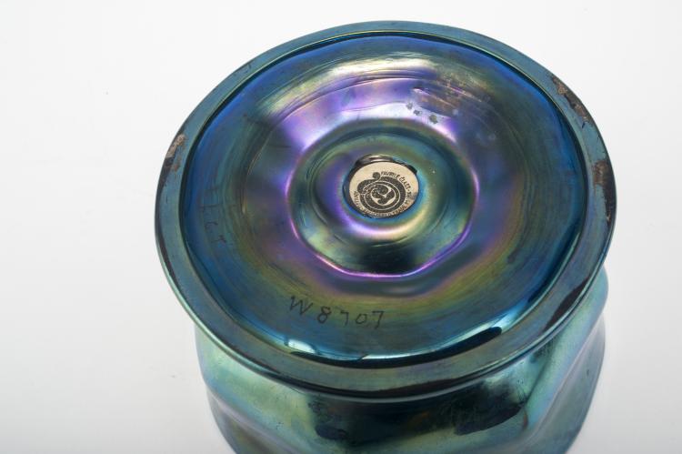 Bild 2 zu Objekt, Fu&szlig;schale, 1900-05, Tiffany, L. C., New York, 132B 550