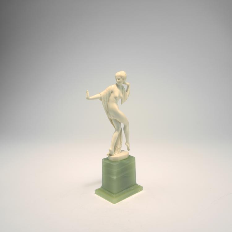 Bild 1 zu Objekt, T&auml;nzerin, um 1925, Frankreich, 132B 619