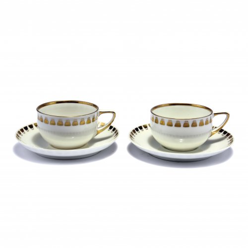 Two tea cups with saucers, c1906