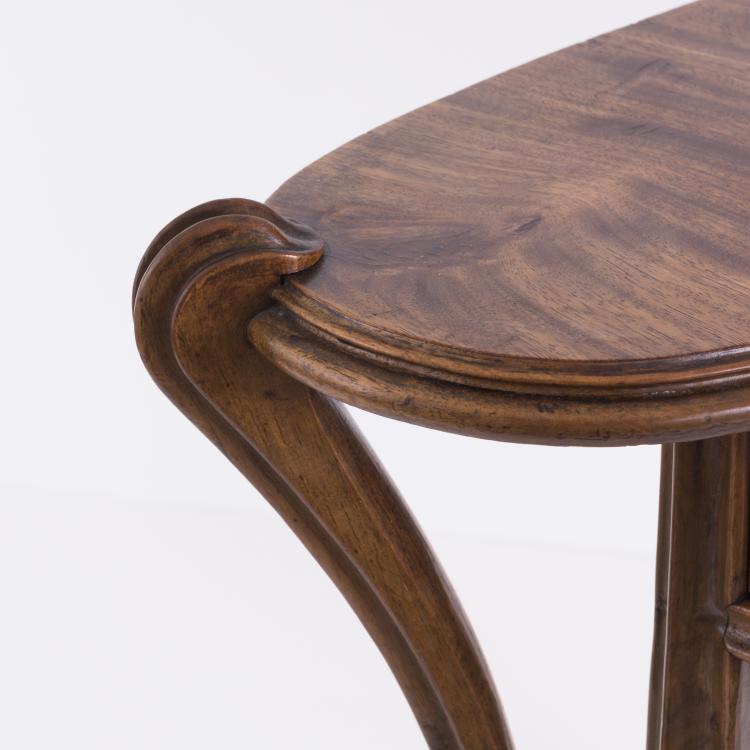 Bild 2 zu Objekt, Damenschreibtisch, um 1910, Majorelle, Louis, Nancy, 132B 580