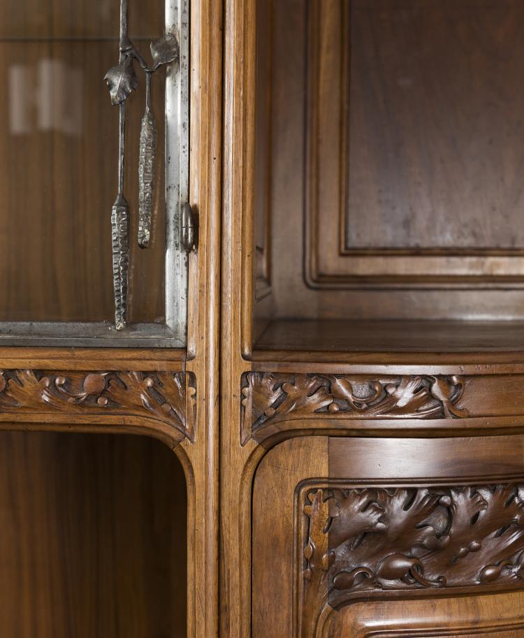 Bild 2 zu Objekt, Gro&szlig;e Anrichte, um 1914, Majorelle, Louis, Nancy, 132B 582