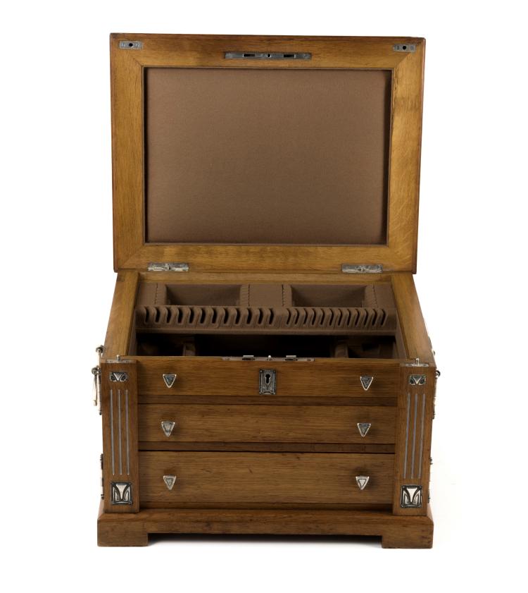 Bild 4 zu Objekt, Besteckkasten, um 1904, Peter Behrens, Behrens, Peter, 132B 556