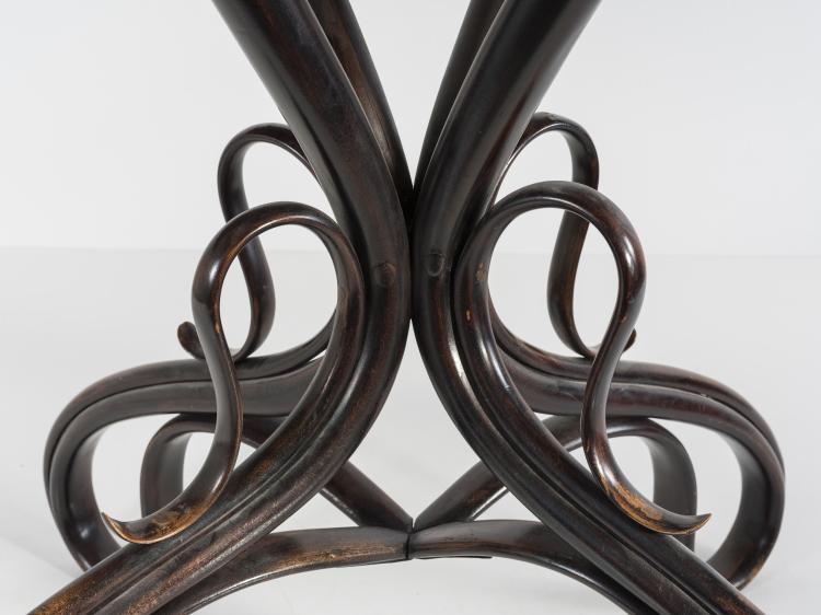 Bild 2 zu Objekt, Table, c1885, Kohn. J. & J., Wien, 132B 593