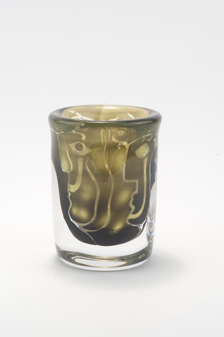 Bild 1 zu Objekt, 'Ariel' vase, c1978, Ingeborg Lundin, Orrefors Glasbruk, 134B 324