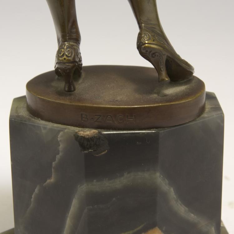 Bild 3 zu Objekt, Frau im Pelz, um 1930, Bruno Zach, 132B 683