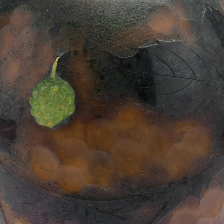 Bild 2 zu Objekt, 'M&ucirc;res' vase, 1904, Daum Fr&egrave;res, Nancy, 132B 215
