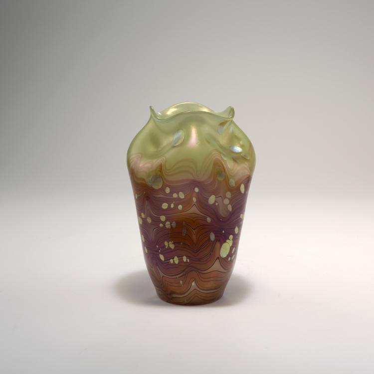 Bild 1 zu Objekt, 'Cytisus' vase, 1902, L&ouml;tz Wwe., Klosterm&uuml;hle, 132B 491