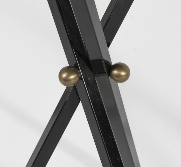 Bild 6 zu Objekt, Three small side tables 'Re sole', 'Giano Bifronte' and 'Architettura', 1950s, Piero Fornasetti, Fornasetti, Mailand, 133B 568