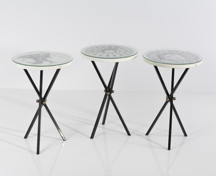 Bild 5 zu Objekt, Three end tables, 'Re Sole', 'Giano Bifronte' und 'Architettura', 1950s, Piero Fornasetti, Fornasetti, Mailand, 134A 211