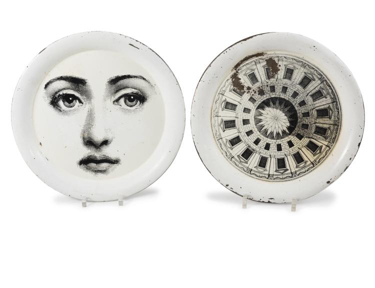 Hauptbild zu Objekt, Zwei Tabletts 'Viso di Donna' und 'Architettura', 1960er Jahre, Piero Fornasetti, Fornasetti, Mailand, 133B 580