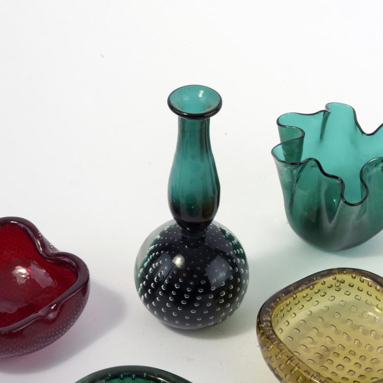 Bild 6 zu Objekt, Fazzoletto, drei Vasen und f&uuml;nf Schalen 'A bolle', 1950er Jahre, Venini & C., Murano, 134C 577