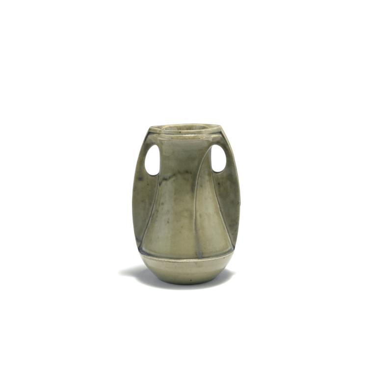 Hauptbild zu Objekt, Vase with handles, 1903, Henry van de Velde, Hanke, Reinhold, H&ouml;hr, 132B 801