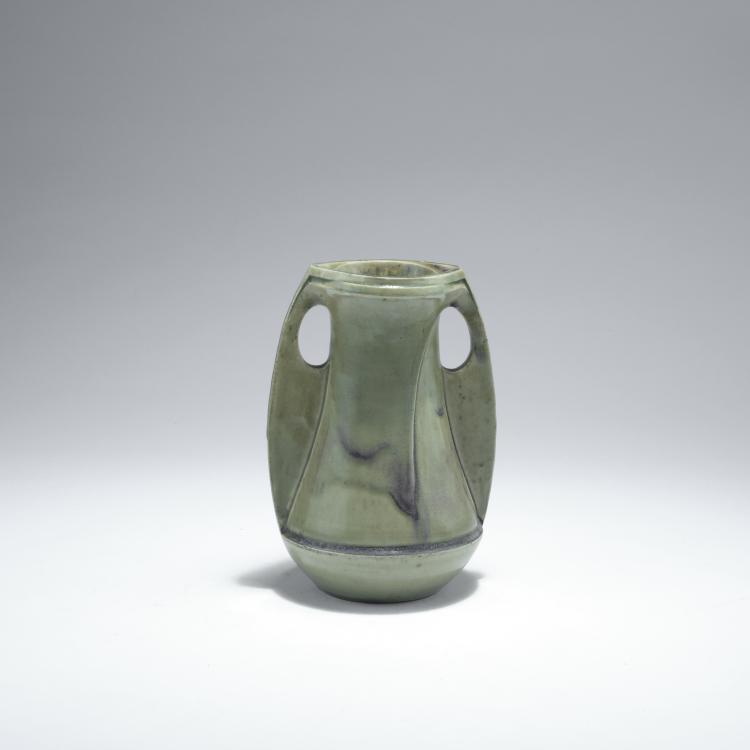 Bild 2 zu Objekt, Vase with handles, 1903, Henry van de Velde, Hanke, Reinhold, H&ouml;hr, 132B 801
