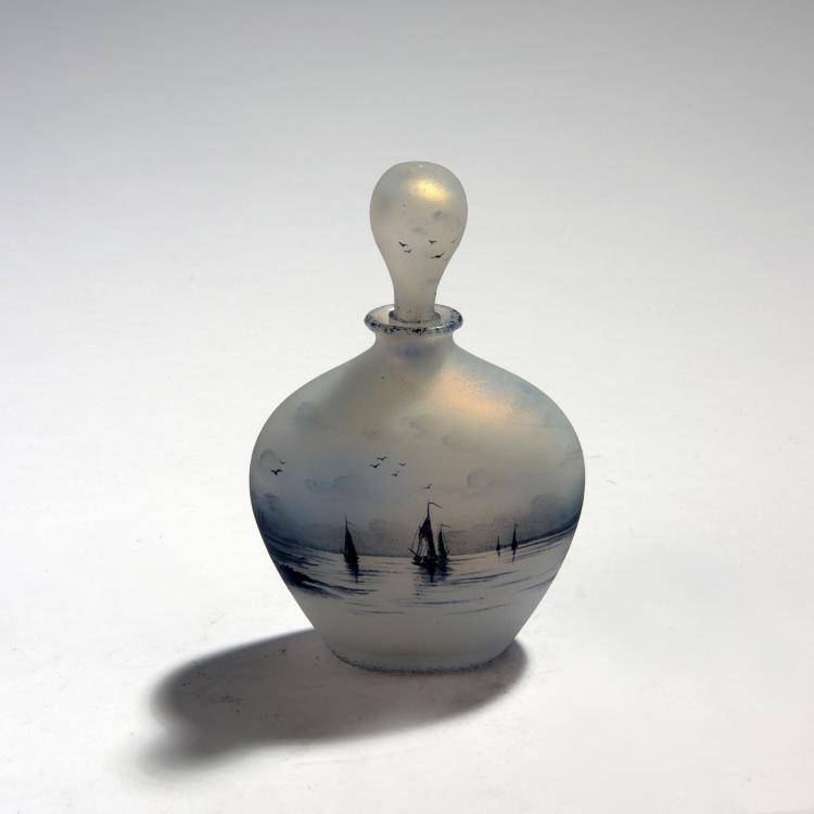Bild 1 zu Objekt, 'Delft' flacon, 1899, Daum Fr&egrave;res, Nancy, 132B 197