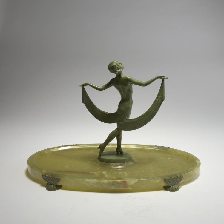 Bild 2 zu Objekt, Schale mit T&auml;nzerin, 1920er Jahre, Josef Lorenzl, 132B 647