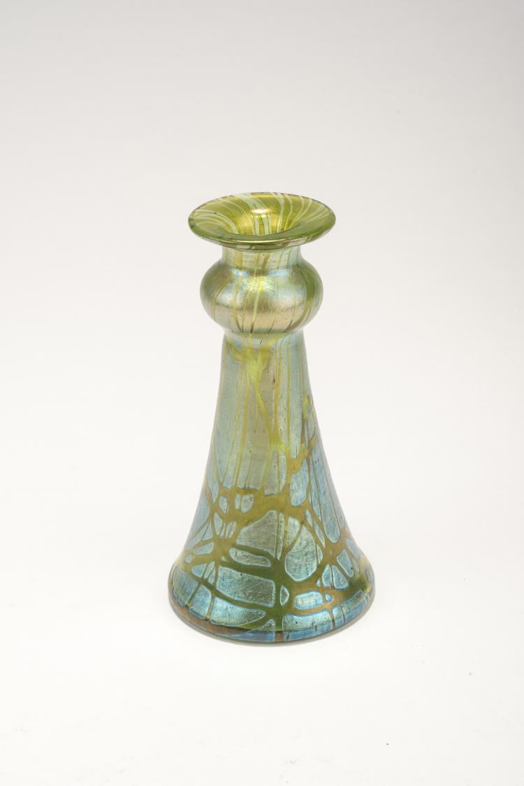 Bild 3 zu Objekt, 'Pampas' vase, 1899, L&ouml;tz Wwe., Klosterm&uuml;hle, 132B 477