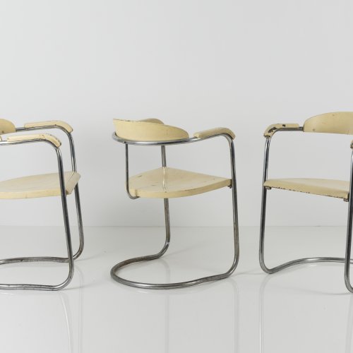Three 'SS 33 Variation' cantilever chairs, 1931