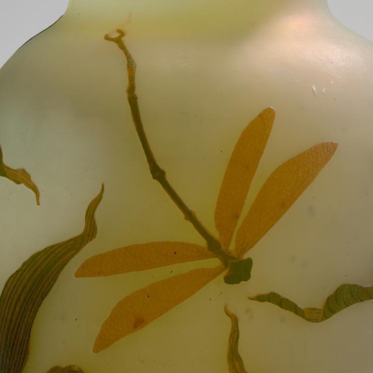 Bild 3 zu Objekt, Vase 'Orchid&eacute;es oranges (Crypripedium) et libellules', 1911, Daum Fr&egrave;res, Nancy, 132B 267