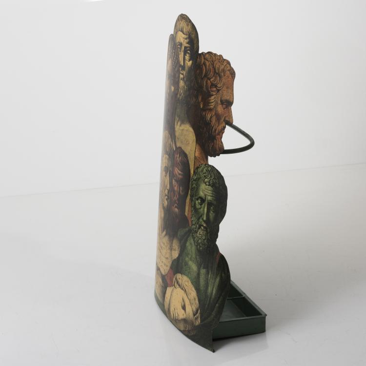 Bild 2 zu Objekt, 'Teste antiche' umbrella stand, 1950s, Piero Fornasetti, Fornasetti, Mailand, 133B 570