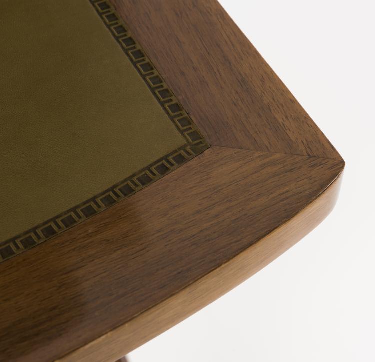 Bild 4 zu Objekt, Damenschreibtisch 'Billet doux', um 1900, Majorelle, Louis, Nancy, 132B 577