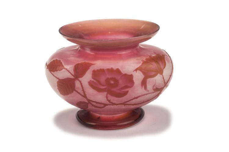 Hauptbild zu Objekt, Vase 'Roses', um 1900, Muller, Henri, Croismare, 132B 439