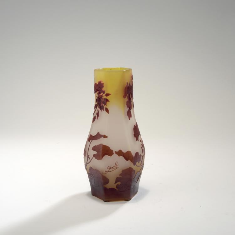 Bild 1 zu Objekt, Vase 'Geranium', 1906-14, Gall&eacute;, Emile, Nancy, 132B 365