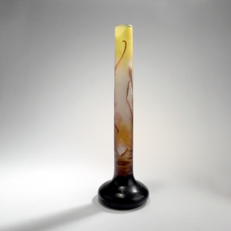 Bild 1 zu Objekt, Stangenvase 'Iris', 1906-14, Gall&eacute;, Emile, Nancy, 132B 367