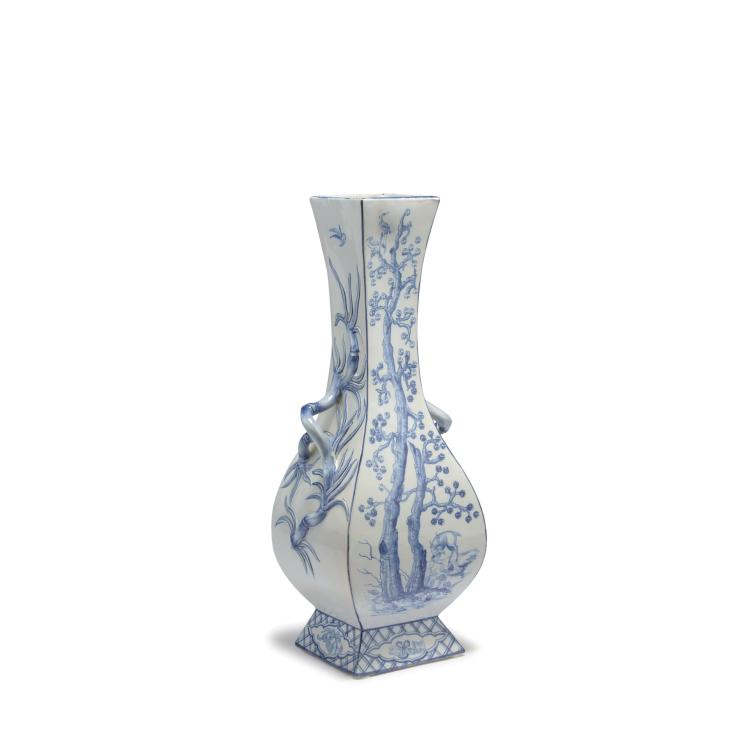Hauptbild zu Objekt, Tall vase with handles, 1877-78, Gall&eacute;, Emile, Nancy, 132B 791
