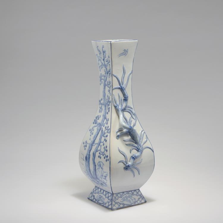 Bild 1 zu Objekt, Tall vase with handles, 1877-78, Gall&eacute;, Emile, Nancy, 132B 791