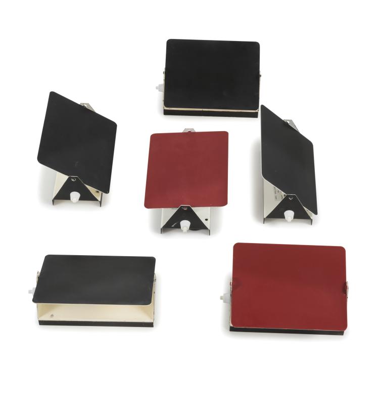 Hauptbild zu Objekt, Six 'CP-1' brackets, 1960, Charlotte Perriand, Steph Simon, Paris, 133B 442