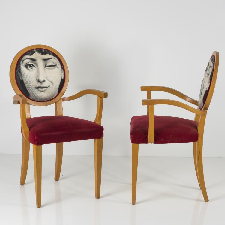 Bild 1 zu Objekt, Zwei Armlehnst&uuml;hle 'Tema e Variazioni', 1990er Jahre, Piero Fornasetti, Galli, G., Italien; Fornasetti, Mailand, 133B 599