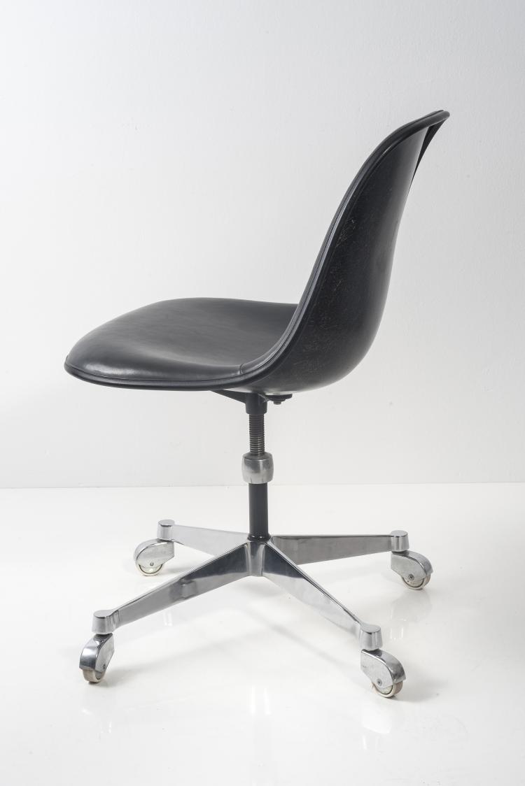 Bild 2 zu Objekt, 'Plastic Side Chair' on wheels, 1950-53, Miller, Herman, Zeeland, 133B 300