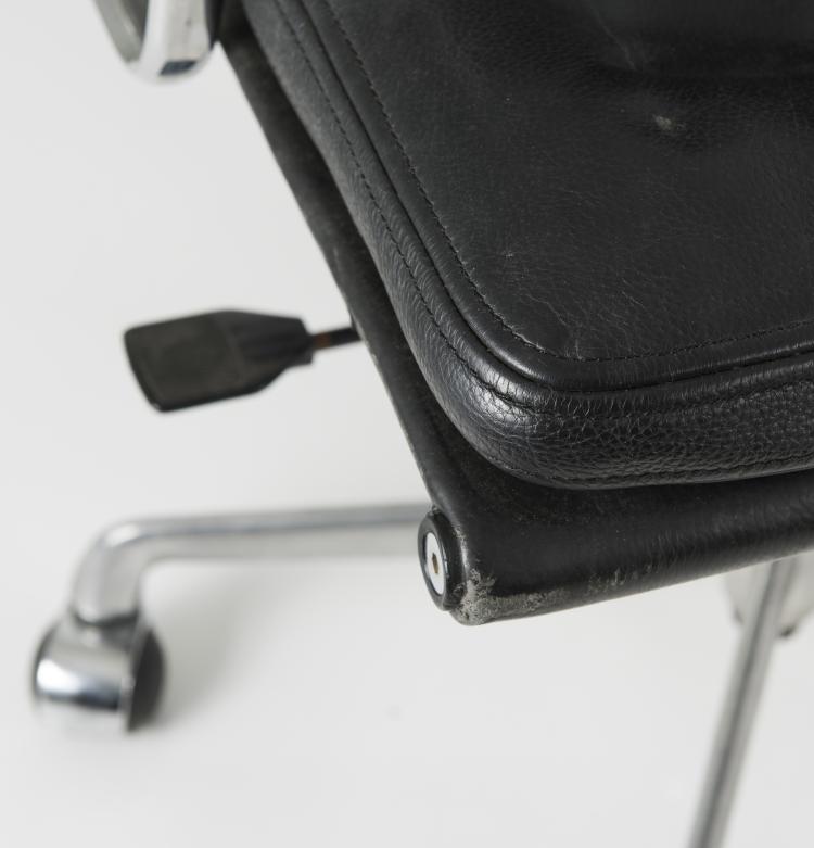 Bild 7 zu Objekt, Two 'Soft pad' armchairs, 1969, ICF Cadsana, Mailand; Miller, Herman, Zeeland, 133B 505