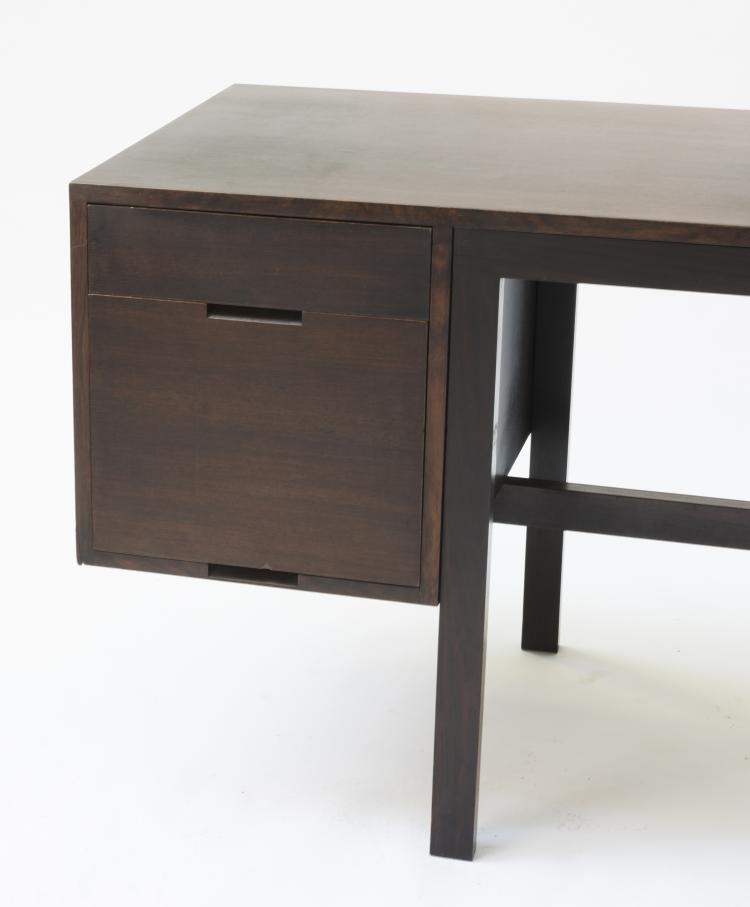 Bild 2 zu Objekt, Schreibtisch 'Canaan', 1955, Marcel Breuer, Gavina, Mailand, 133A 79